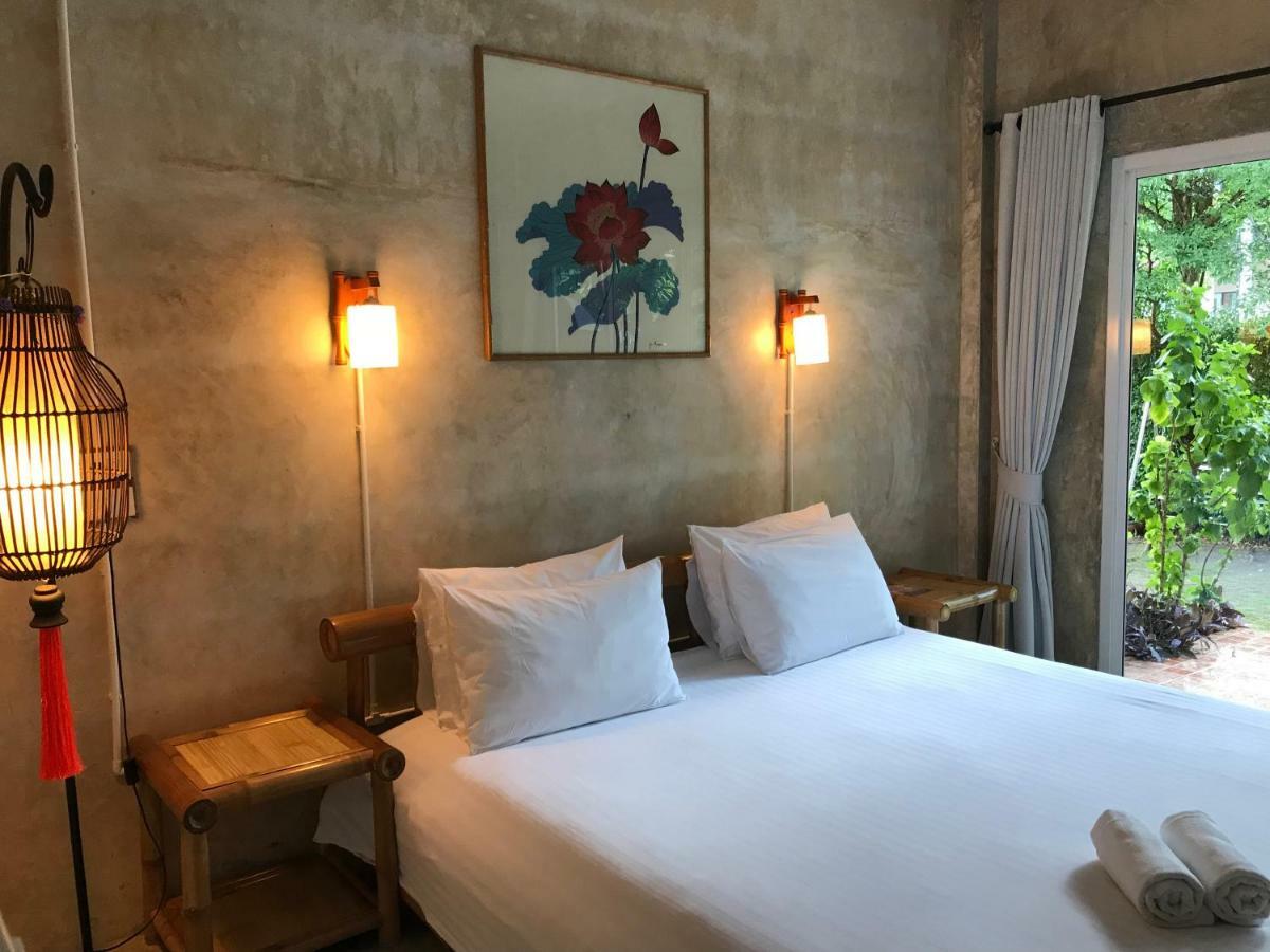 Namaste Resort Sam Roi Yot Esterno foto