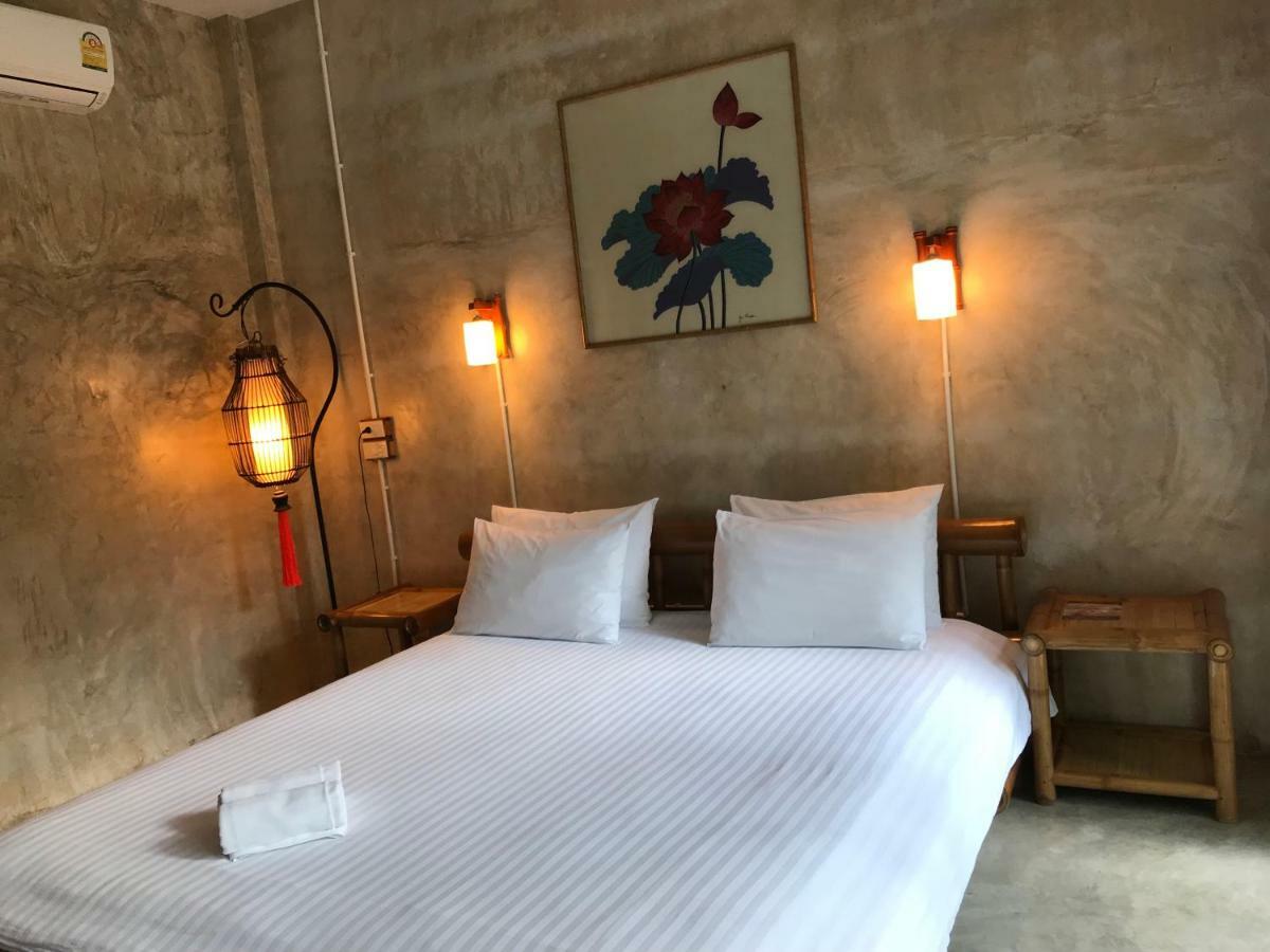 Namaste Resort Sam Roi Yot Esterno foto